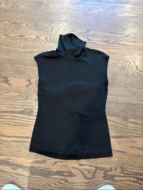 Sleeveless Black Turtleneck Top - Classic Layering Piece